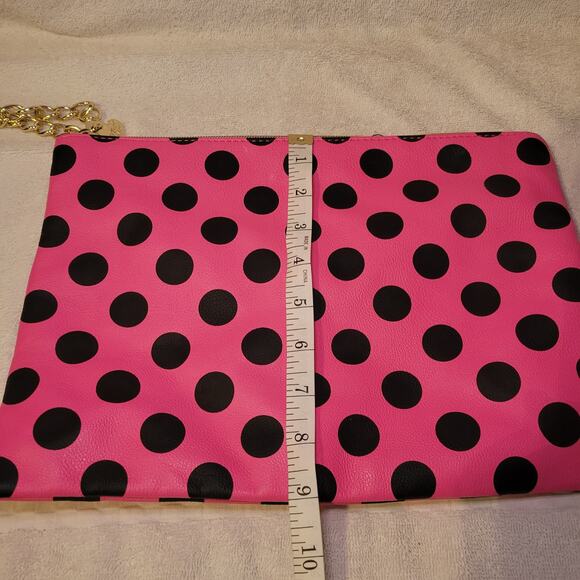 Betsey Johnson Pink Black Polka Dot Clutch Bag Faux Leather Gold Tone Wristlet - Picture 4 of 7